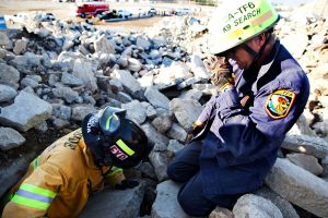 Handlers and dogs test to pass Fema Certification