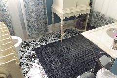 Upstairs Bathroom 25